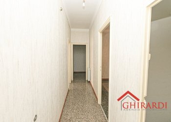 6.1 CORRIDIOIO.jpg - Appartamento VIA ANDREA DEL SARTO  15, Genova (zona Sestri Ponente) - foto 23