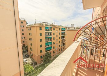 7.1 BALCONE.jpg - Appartamento VIA ANDREA DEL SARTO  15, Genova (zona Sestri Ponente) - foto 25