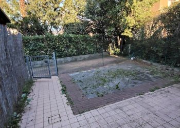 cortile privato - Monolocale Via Giuseppe Beati, Piacenza - foto 15