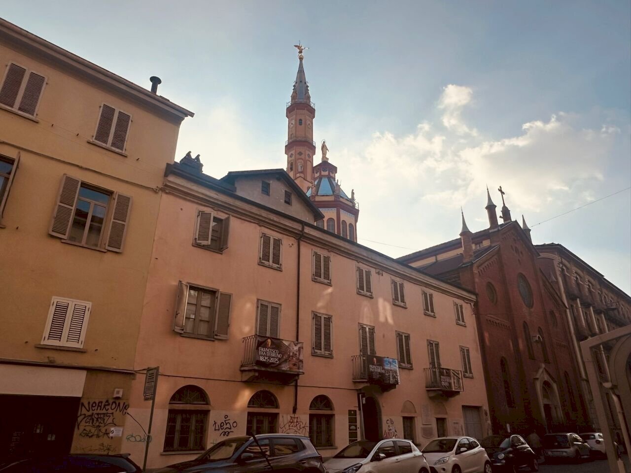 7a282ee9-e32c-467d-b454-497dd40042d0.jpg - Apartment Via San Donato 27, Torino (neighborhood San Donato) - photo 2