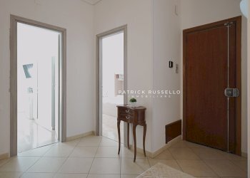 Corridoio - Appartamento Via Calabria 55, Gela - foto 6