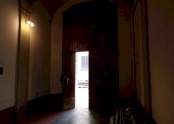 100_0265 - Copia - Warehouse Via Nosadella 45, Bologna (neighborhood Centro Storico) - photo 3