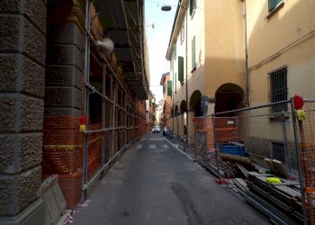 100_0271 - Copia - Warehouse Via Nosadella 45, Bologna (neighborhood Centro Storico) - photo 25