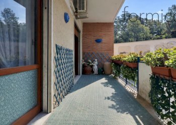 Four-room apartment Portici - photo 7