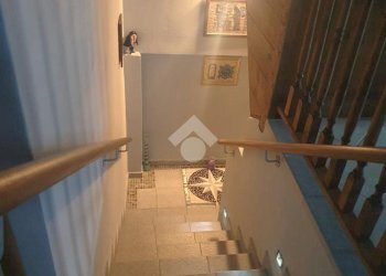 Semi-detached house Via Nino Costa, Front - photo 13