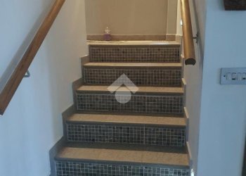 Semi-detached house Via Nino Costa, Front - photo 14