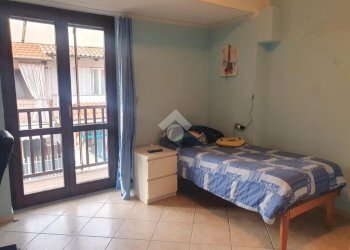 Semi-detached house Via Nino Costa, Front - photo 19