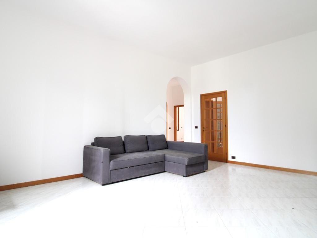 Three-room apartment Via C. Bergamini, San Felice sul Panaro - photo 3