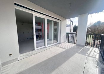 Four-room apartment Vedano al Lambro - photo 1