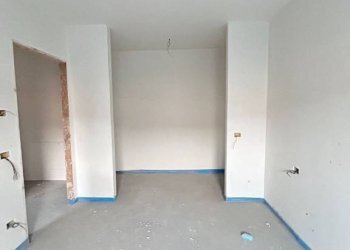 Four-room apartment Vedano al Lambro - photo 27