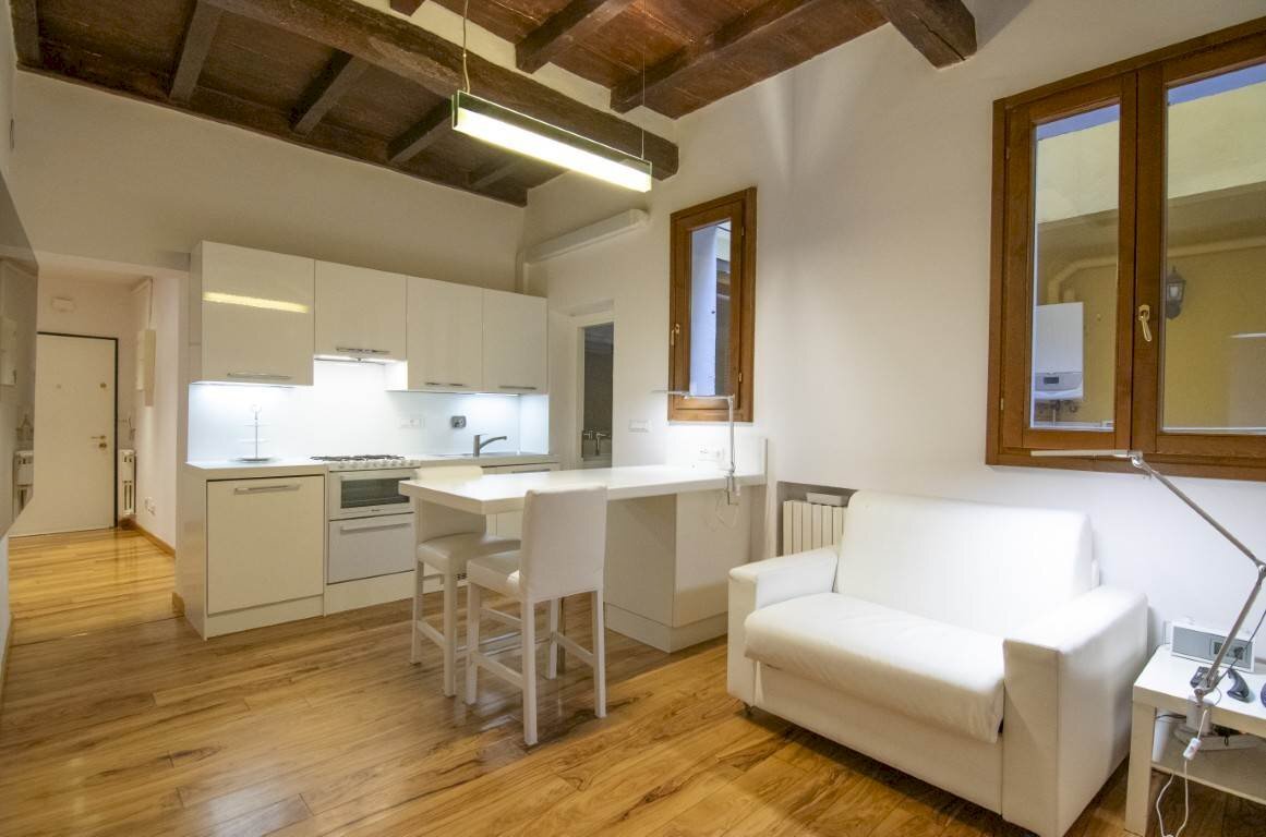 Quadrilocale Bologna (zona Santo Stefano) - foto 1