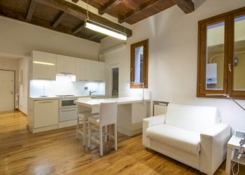 Quadrilocale Bologna (zona Santo Stefano) - foto 1