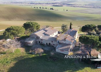 Rustic SP del Monte Amiata, 17, Pienza - photo 1