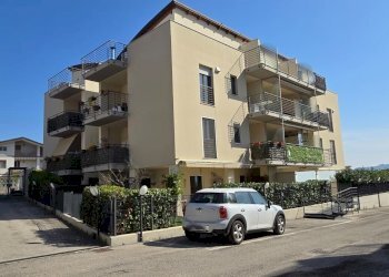 Three-room apartment Via Sangro, 15, Spoltore - photo 1