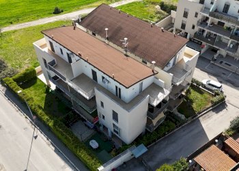 Three-room apartment Via Sangro, 15, Spoltore - photo 2