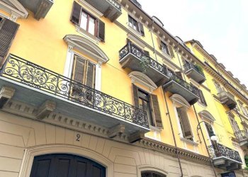 Three-room apartment Torino (neighborhood Quadrilatero Romano) - photo 2