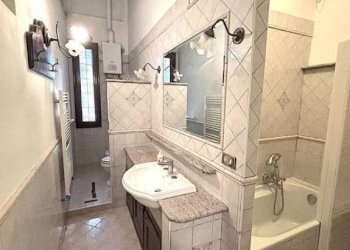 Three-room apartment Torino (neighborhood Quadrilatero Romano) - photo 12