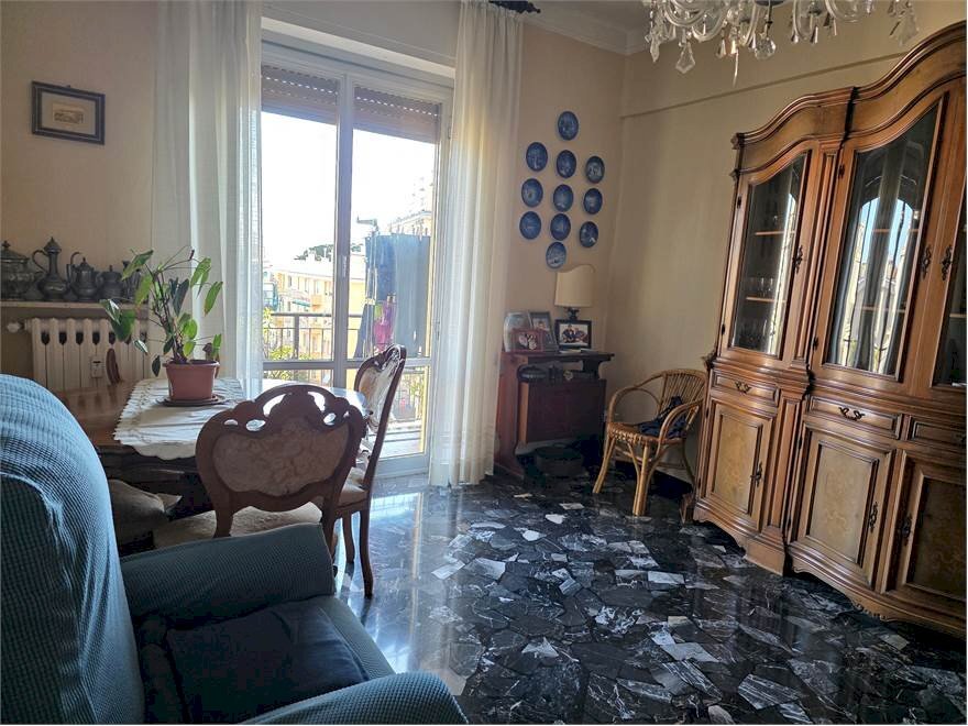 Three-room apartment Genova (neighborhood Quarto) - photo 2