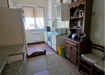 Trilocale Genova (zona Quarto) - foto 4