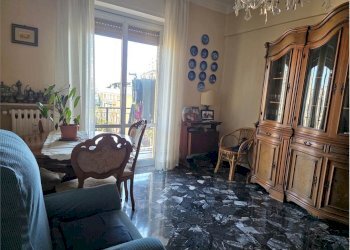 Three-room apartment Genova (neighborhood Quarto) - photo 2