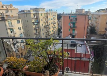 Three-room apartment Genova (neighborhood Quarto) - photo 17