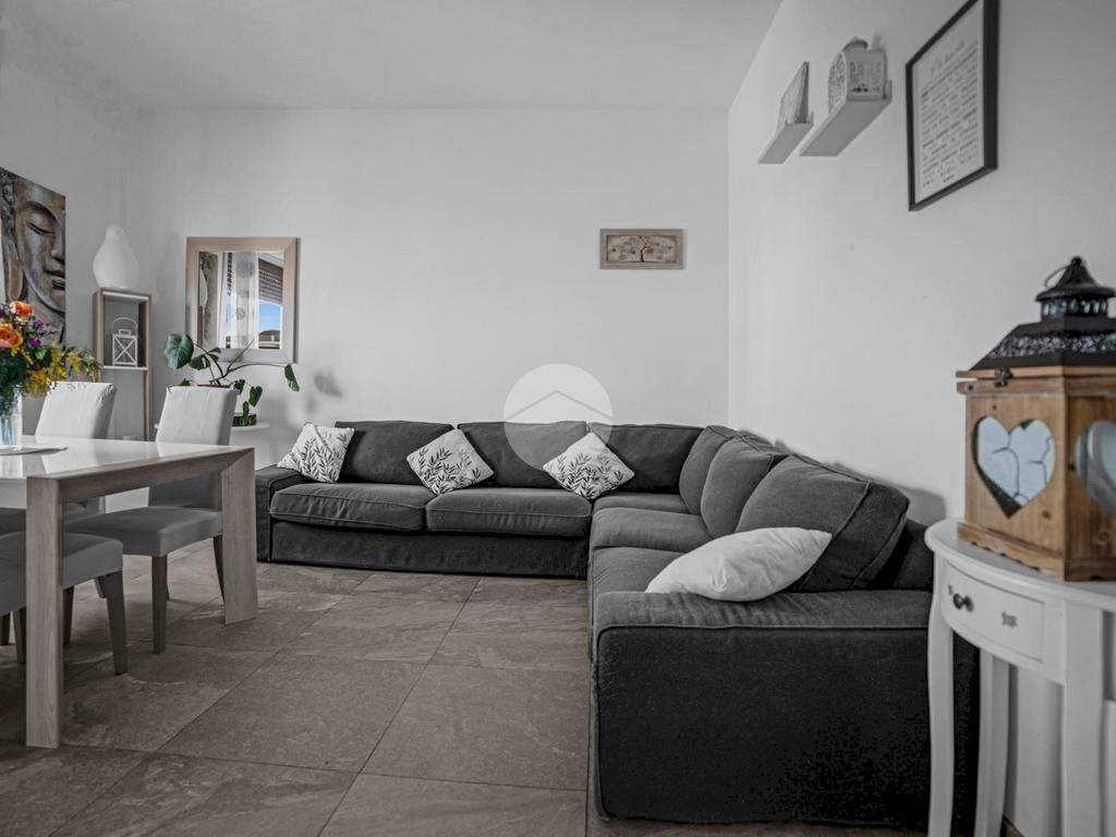 Four-room apartment Via Aspromonte, Rozzano - photo 1