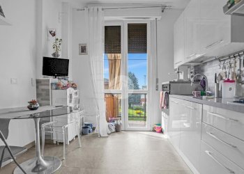 Four-room apartment Via Aspromonte, Rozzano - photo 5