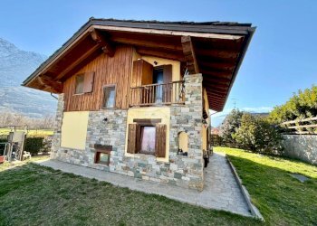 Villa Via Aosta, Quart - foto 1