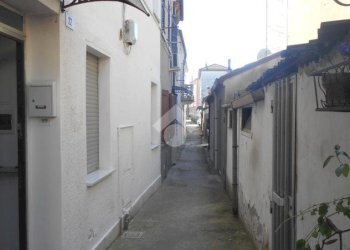 Three-room apartment Corso Garibaldi, Comacchio - photo 1