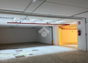 Posto Auto Corso Giuseppe Garibaldi, Milano (zona Moscova) - foto 13