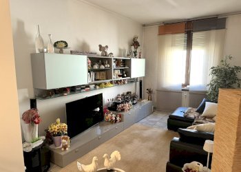 Soggiorno - Quadrilocale via Giovanni Pascoli, 17, Asti - foto 1