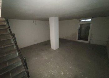 Locale Commerciale Via San Sebastiano, Ovada - foto 8