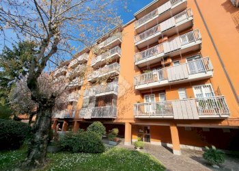 Quadrilocale Via Novara, Milano (zona San Siro) - foto 1