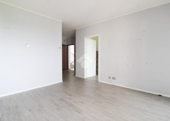 Four-room apartment Via pasta, Milano (neighborhood Bruzzano) - photo 45