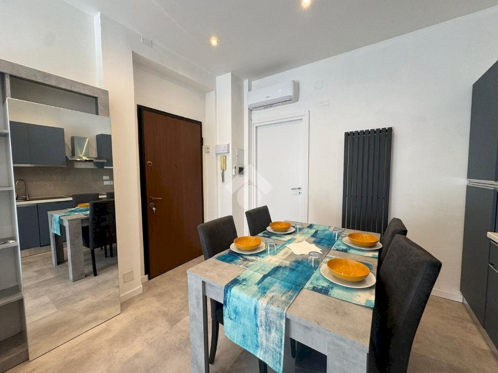 Bilocale Via Revello, Torino (zona Cenisia) - foto 2