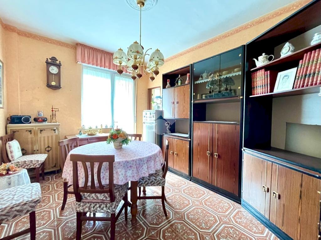Two-room apartment Via Parenzo, Torino (neighborhood Lucento) - photo 3