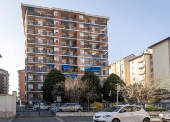 Bilocale Via roccavione, Torino (zona Borgo Vittoria) - foto 1