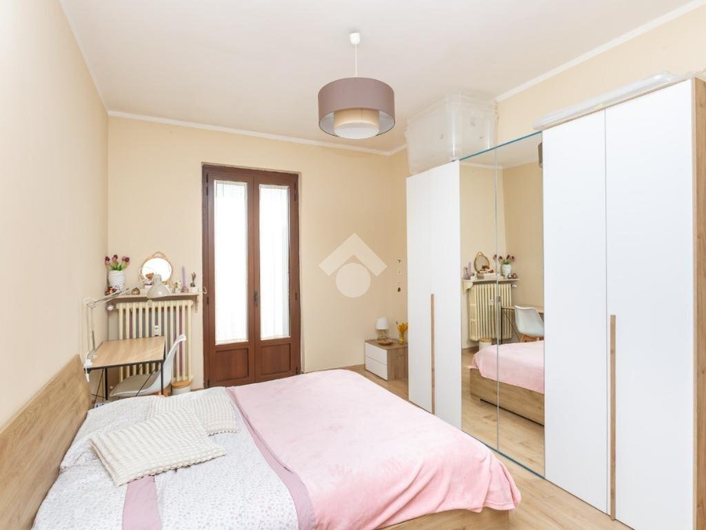 One-room apartment Corso Belgio, Torino (neighborhood Vanchiglietta) - photo 2