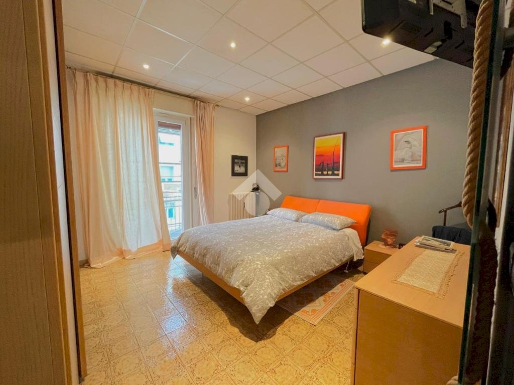 Quadrilocale Via Ventotene, Genova (zona Lagaccio) - foto 1