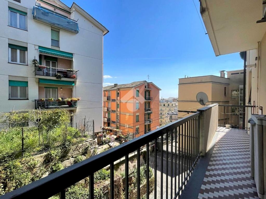 Quadrilocale Via Giovanni Boine, Genova (zona Oregina) - foto 1