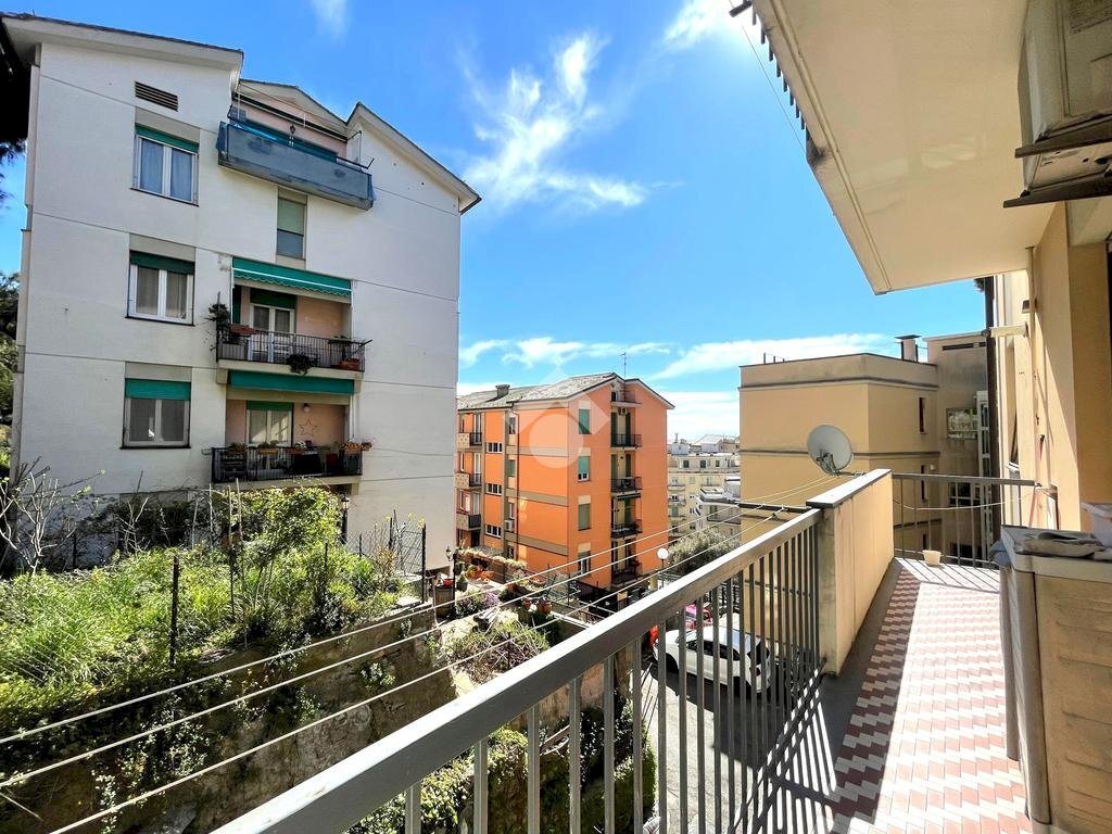 Quadrilocale Via Giovanni Boine, Genova (zona Oregina) - foto 1
