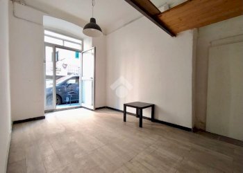 Magazzino C2 Via Pisacane, Genova (zona Foce) - foto 4