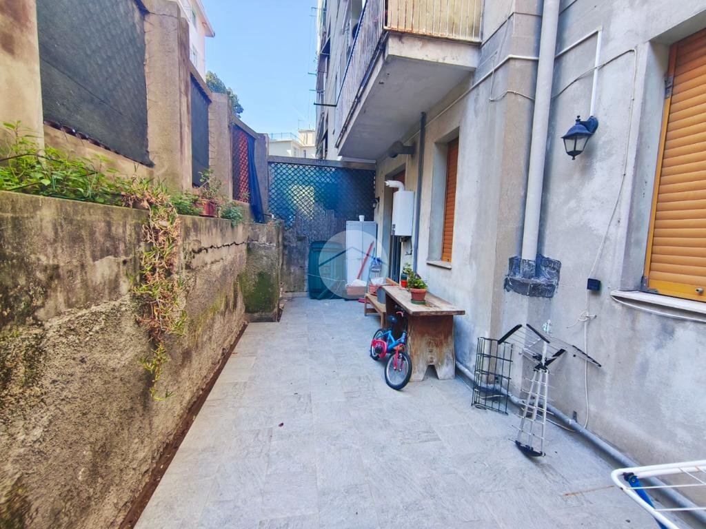 Two-room apartment Via mansueto, Genova (neighborhood Certosa) - photo 2