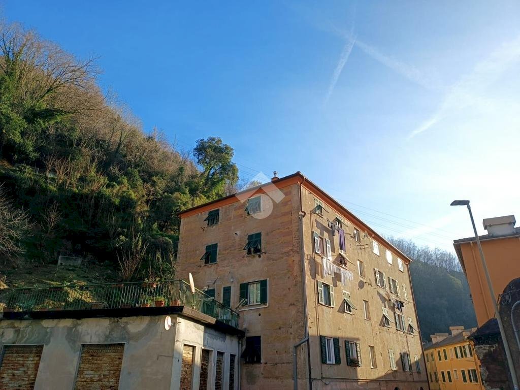 Quadrilocale Via fabbriche, Genova (zona Voltri) - foto 1