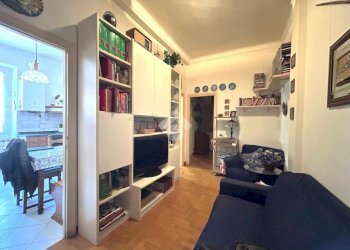 Three-room apartment Via Gorizia, Genova (neighborhood Sturla) - photo 5