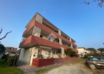 Trilocale Viale Orazio, Ravenna (zona Lido Adriano) - foto 1