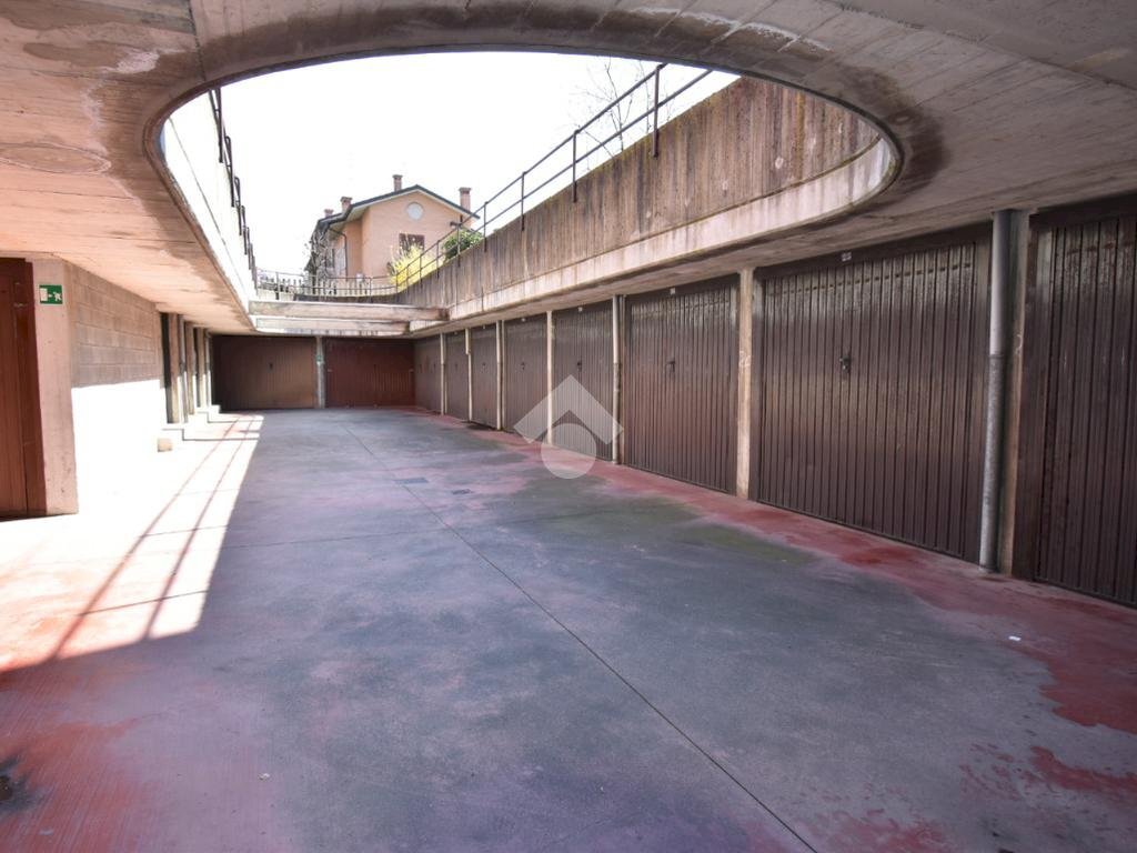 Box Via I Maggio, Segrate - photo 1