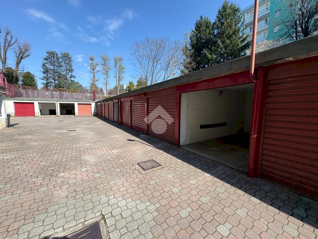 Box Via L.Da Vinci, Lainate - photo 2