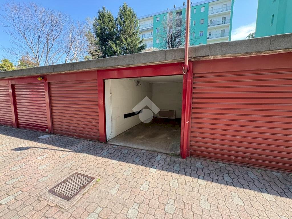 Box Via L.Da Vinci, Lainate - photo 3