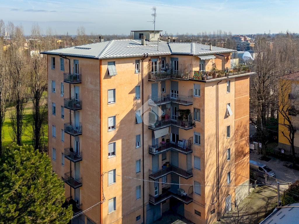 Apartment Via Castone di Rezzonico, Parma (neighborhood San Lazzaro) - photo 1